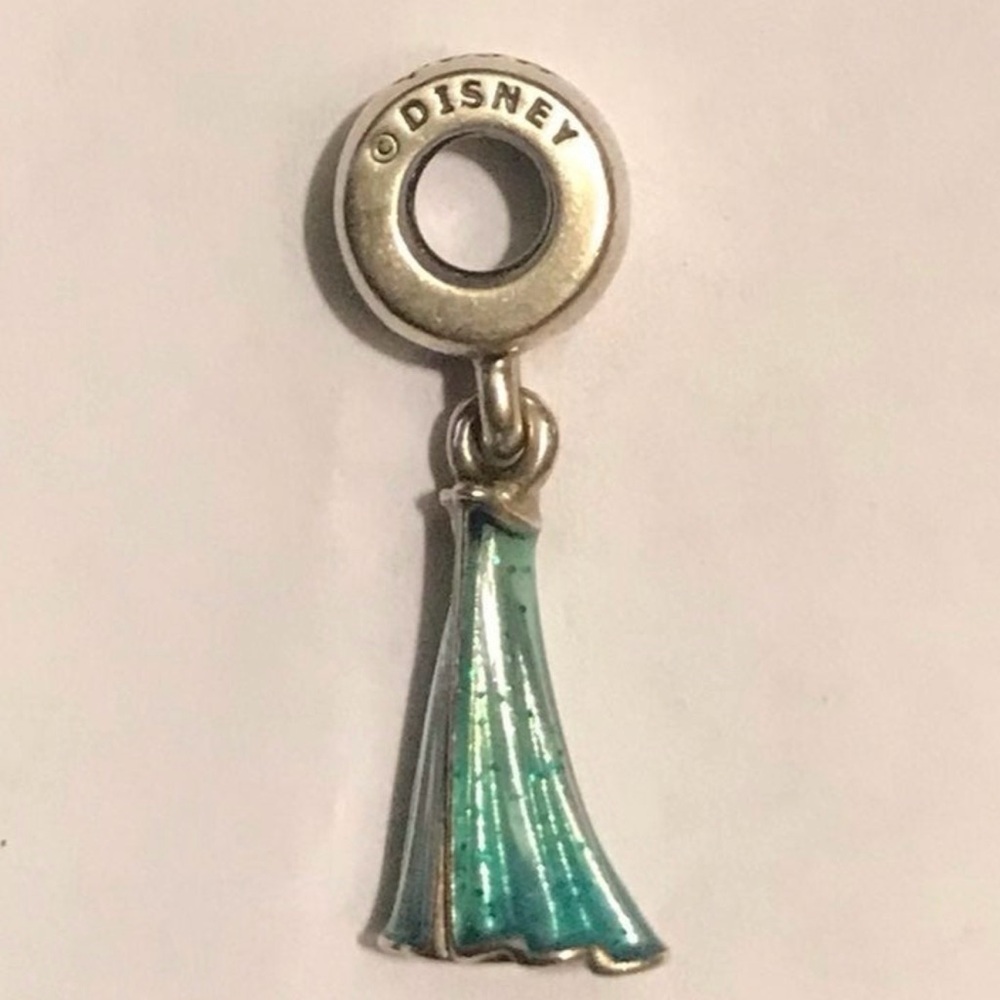 Pandora Frozen Elsa Disney Guaranteed Authentic Shimmering Dress Charm with box